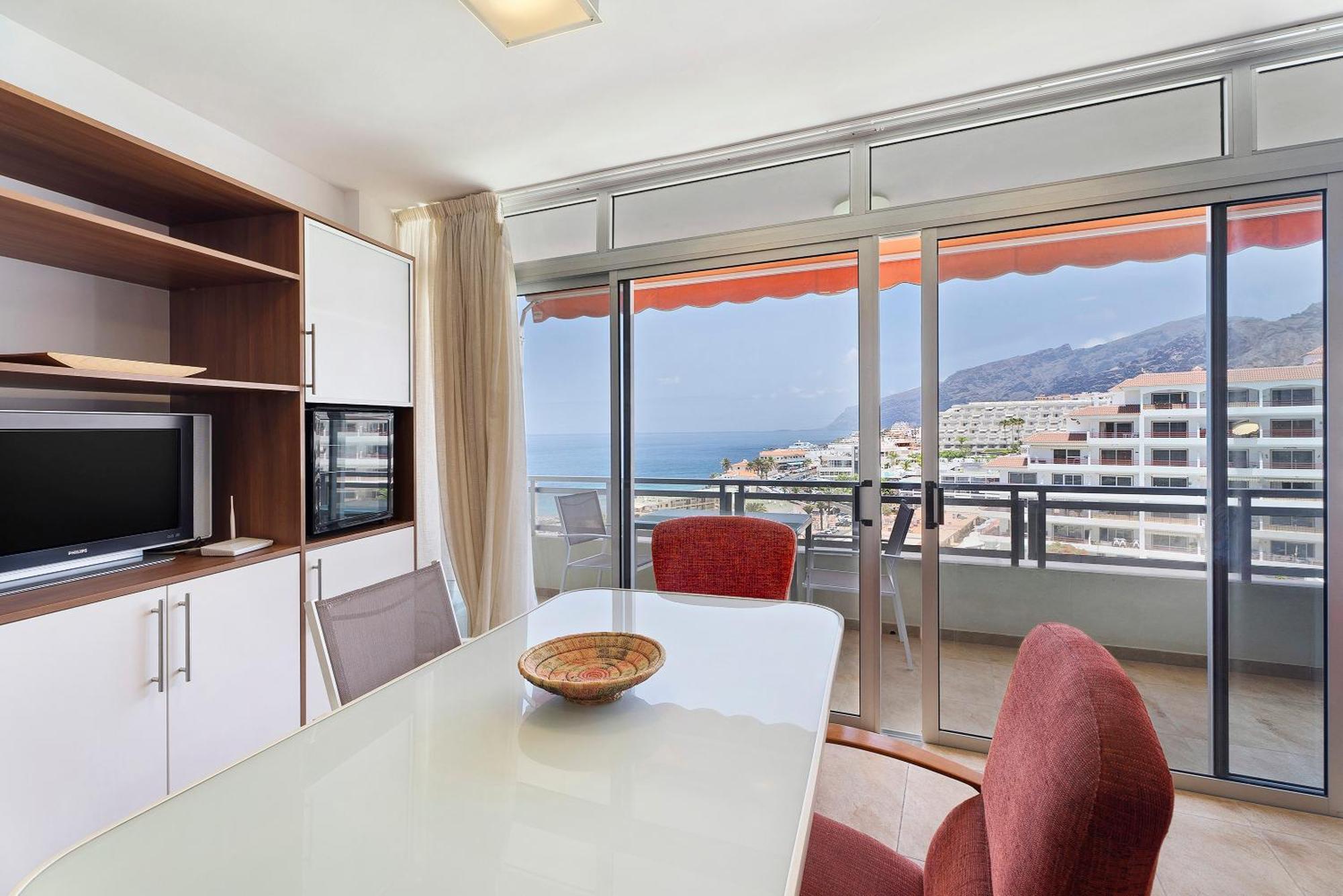 Beautiful Arenas Negras By Paramount Holidays Puerto de Santiago  Buitenkant foto